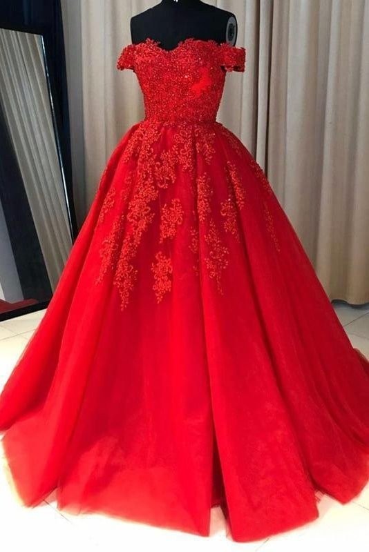 Ball Gown Off-the-Shoulder Sleeveless Court Train Tulle Red Prom Dresses With Pleated Appliqued