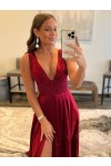 A-Line/Princess Elastic Woven Silk Applique V-neck Sleeveless Sweep/Brush Train Prom Dresses